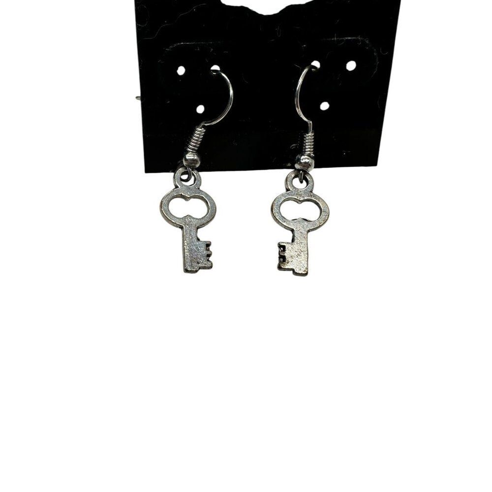 Tiny Key Dangles - Picture 3 of 4